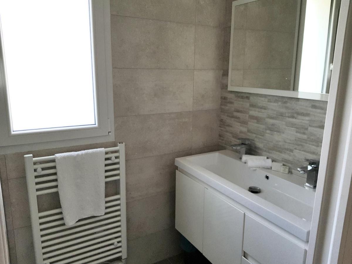 Chambre D'Hotes Du Muguet Avec Sdb Privative Le Mans Ngoại thất bức ảnh